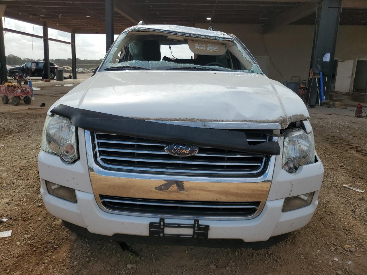 2010 Ford Explorer - Image 5