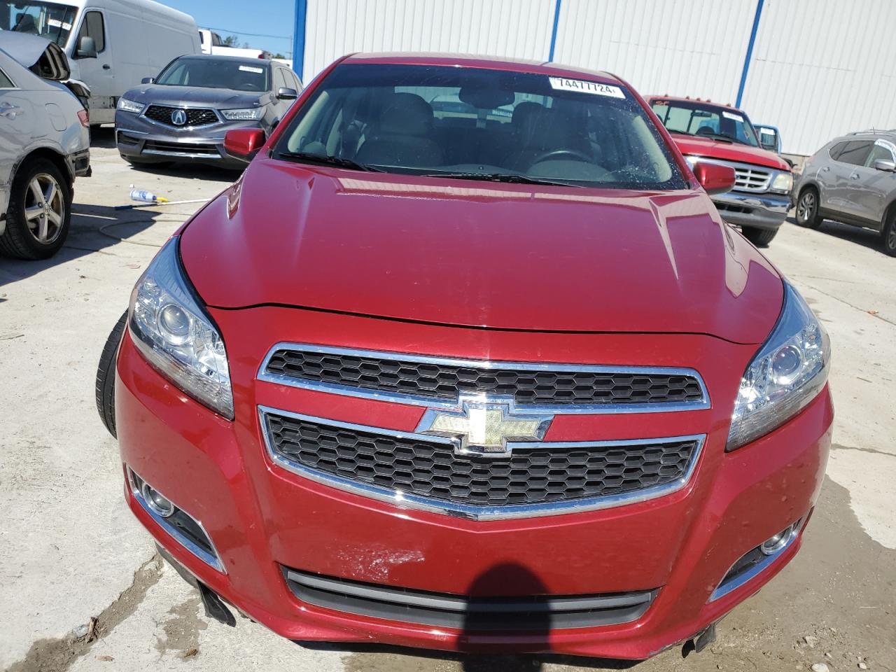 VIN 1G11F5RR4DF111938 2013 CHEVROLET MALIBU no.5