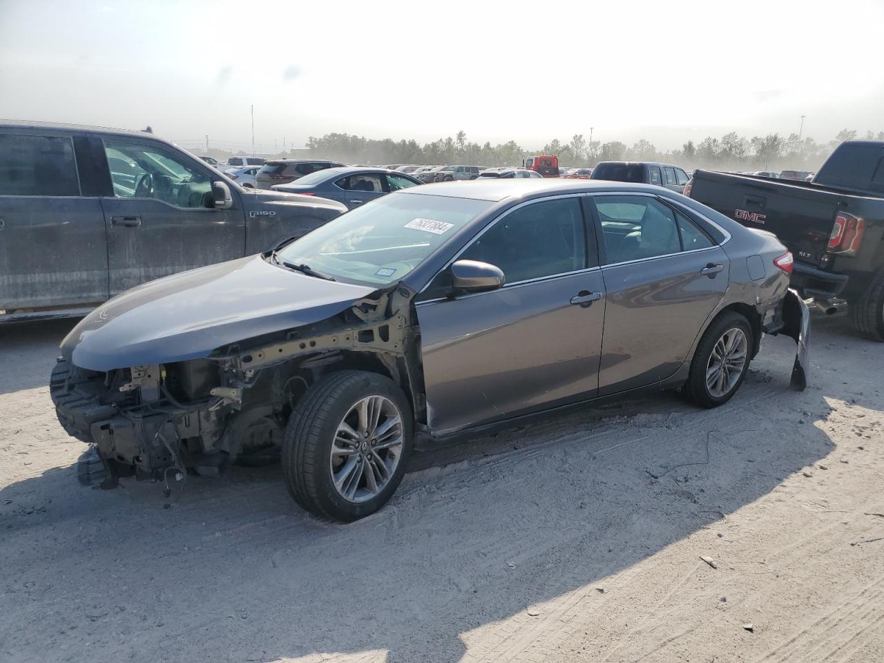 VIN 4T1BF1FK1HU679153 2017 TOYOTA CAMRY no.1