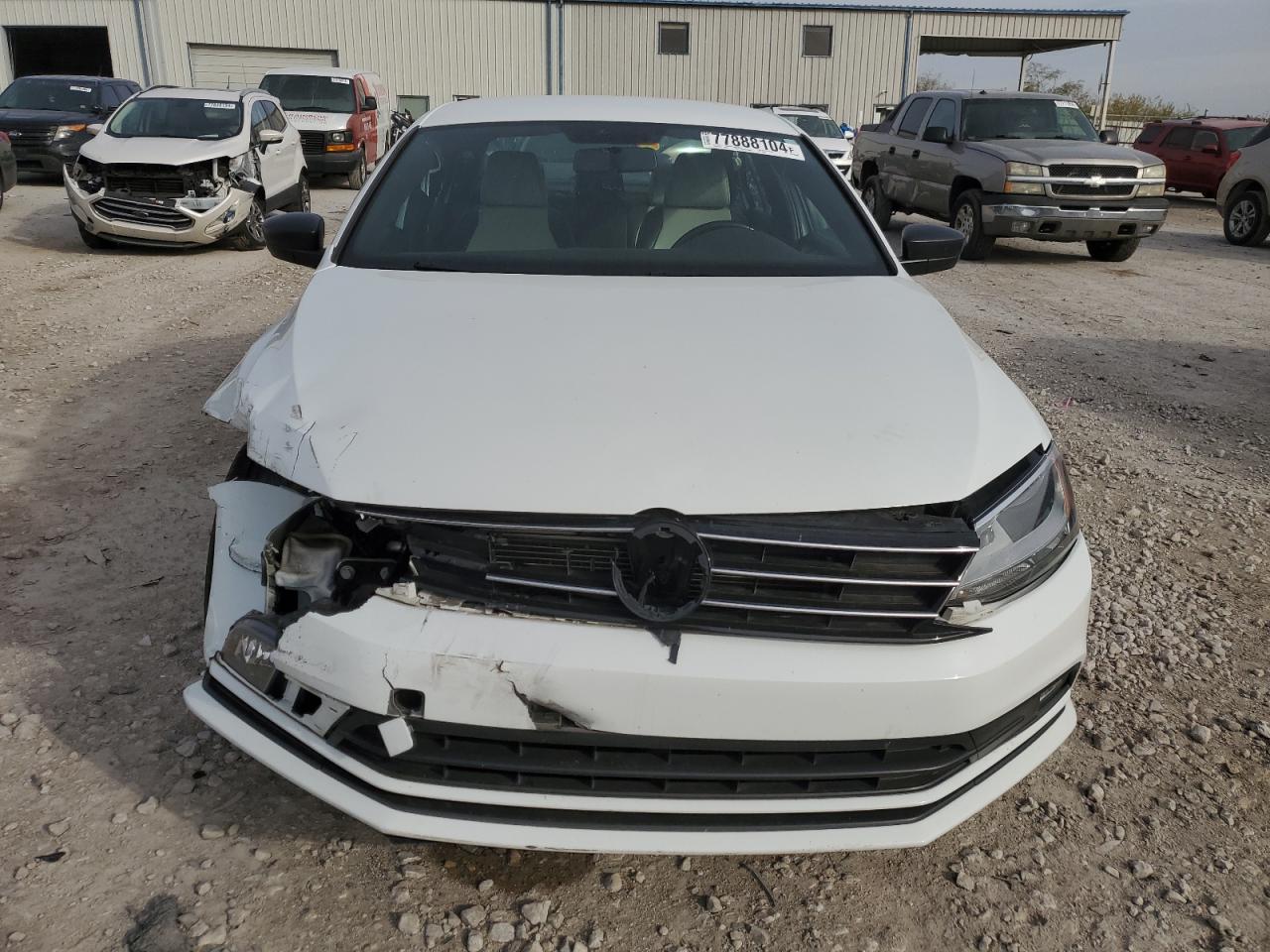 2016 Volkswagen Jetta - Image 5