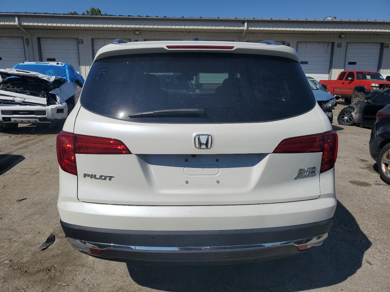 5FNYF6H0XGB103334 2016 Honda Pilot Elite