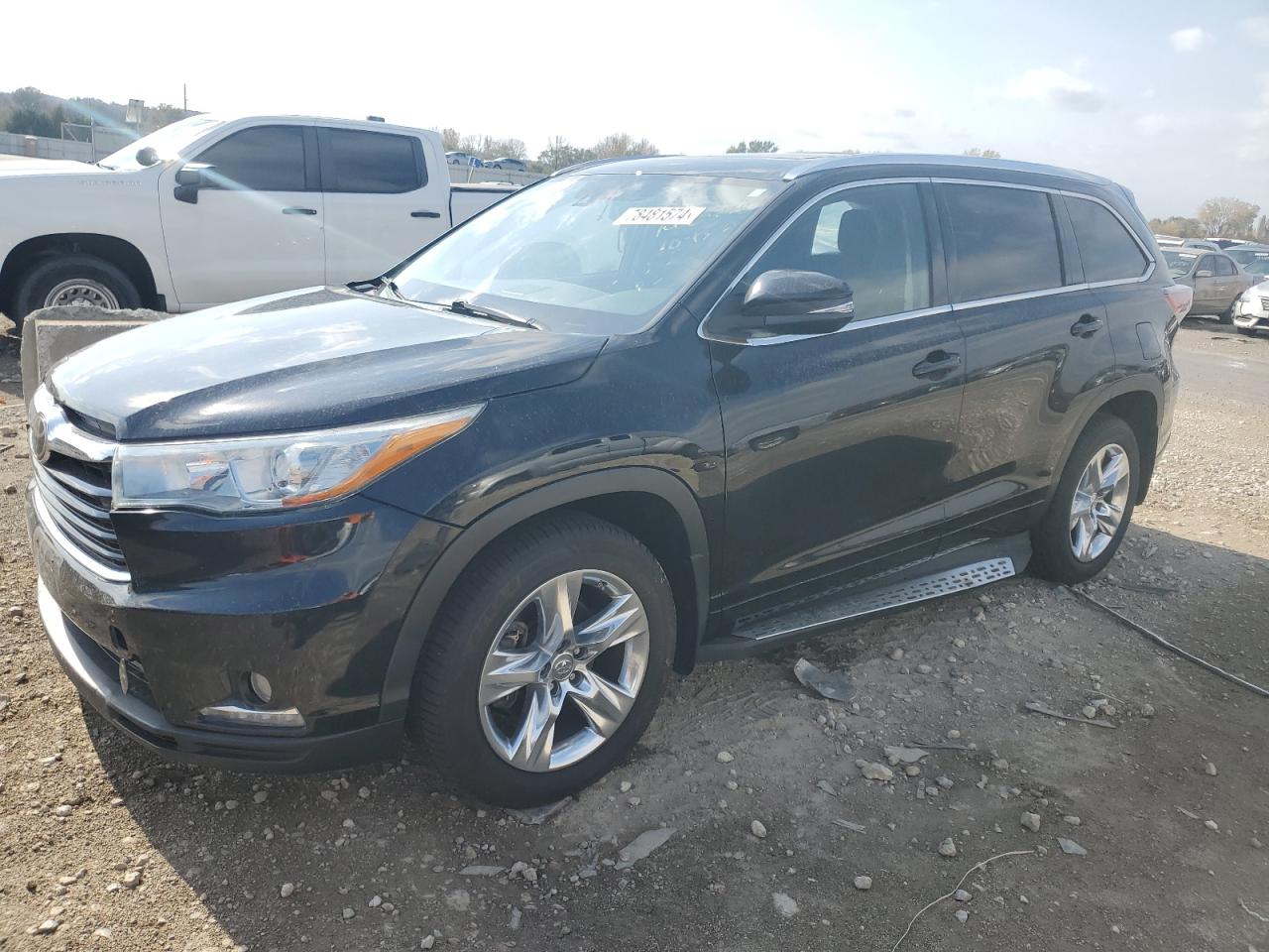 2014 Toyota Highlander - Image 1