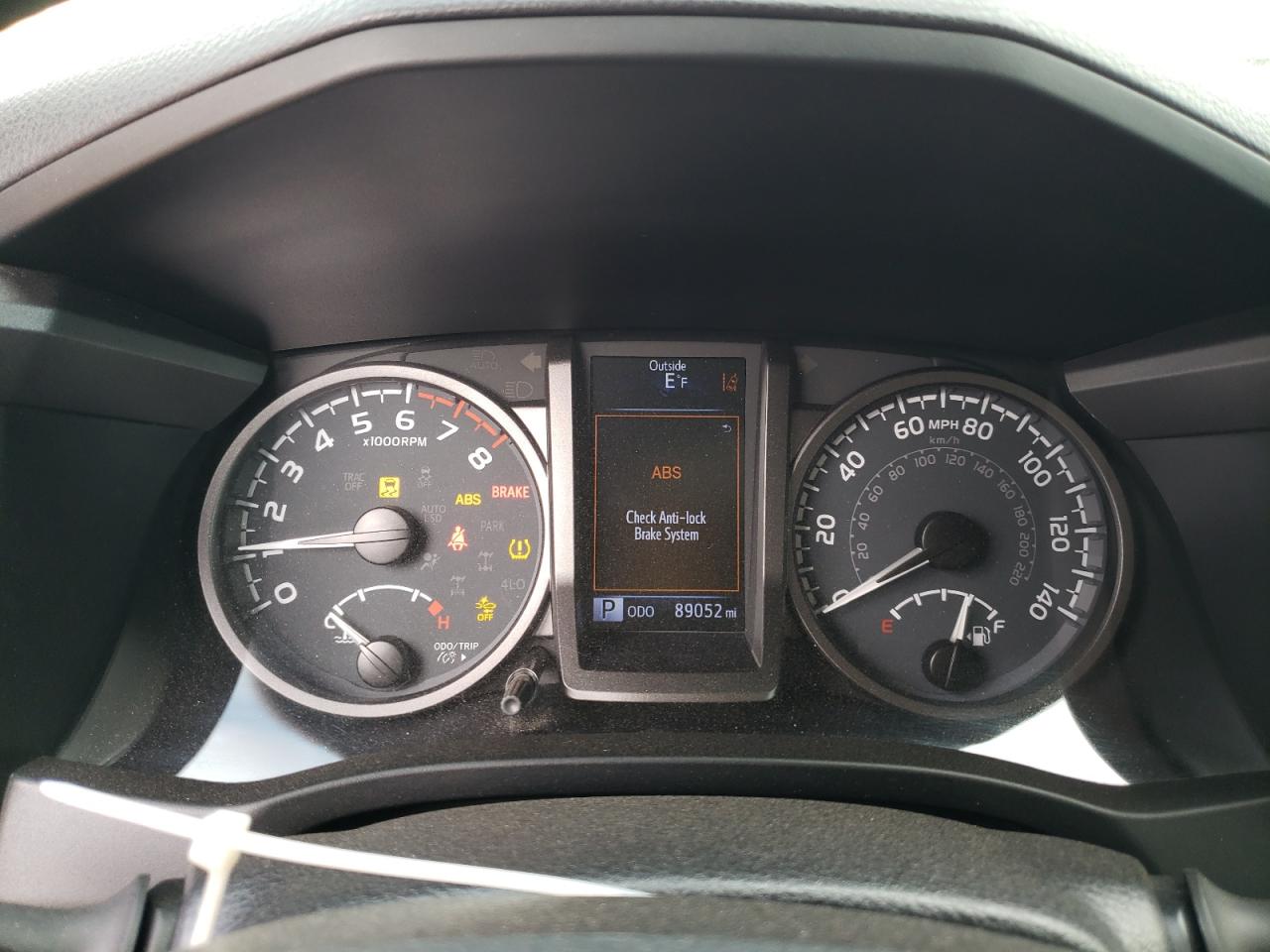 2020 Toyota Tacoma - Image 9
