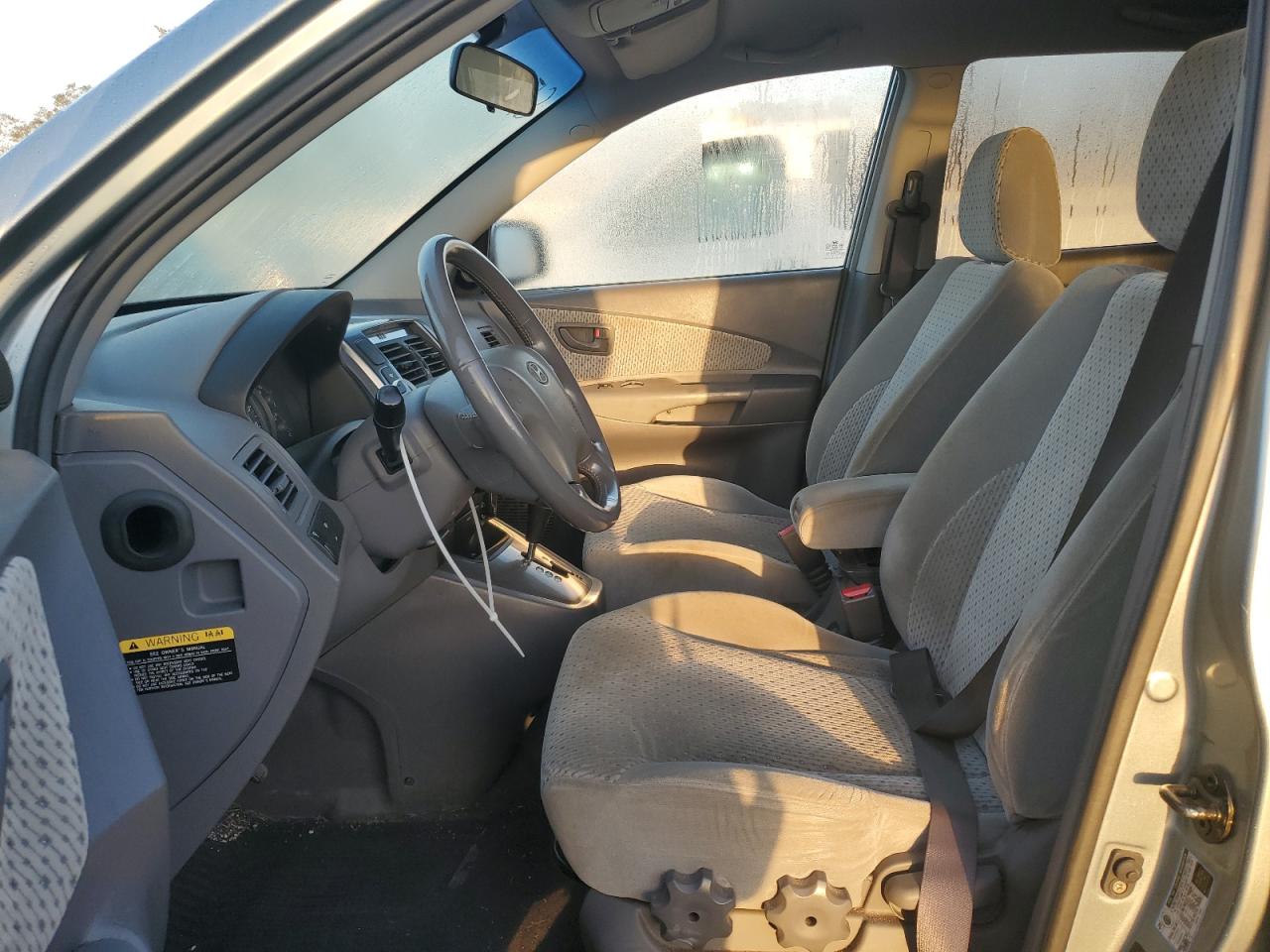 2005 Hyundai Tucson - Image 7