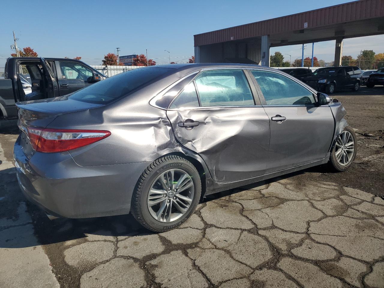 VIN 4T1BF1FKXHU383998 2017 TOYOTA CAMRY no.3