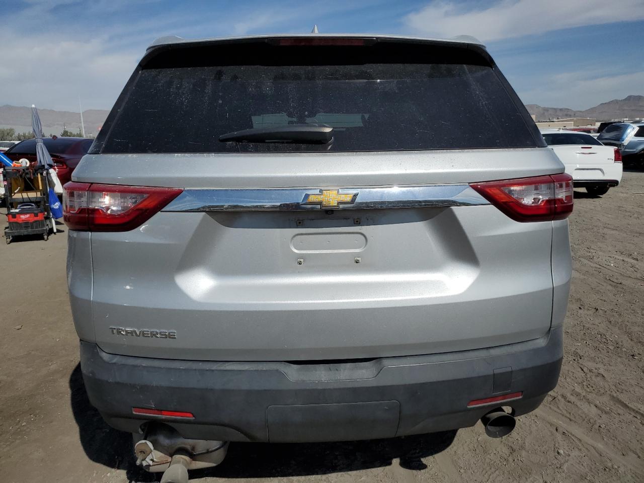 2019 Chevrolet Traverse Ls VIN: 1GNERFKW2KJ164225 Lot: 75761344