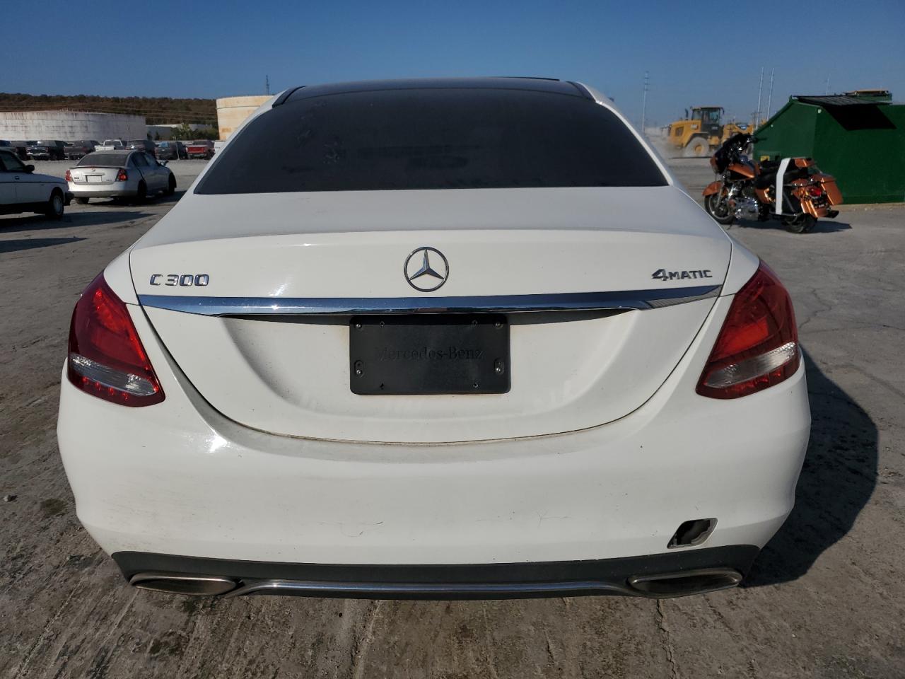 2015 Mercedes-Benz C 300 4Matic VIN: 55SWF4KB9FU013739 Lot: 77613724