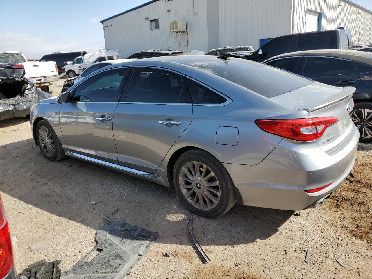 2015 Hyundai Sonata - Image 2