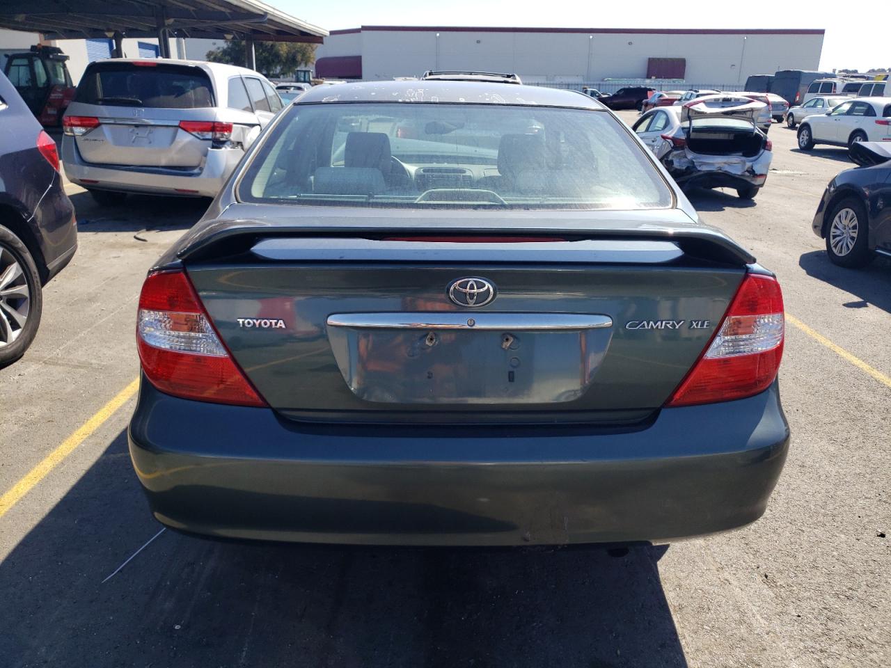 2003 Toyota Camry Le VIN: 4T1BE32K23U722461 Lot: 74152484