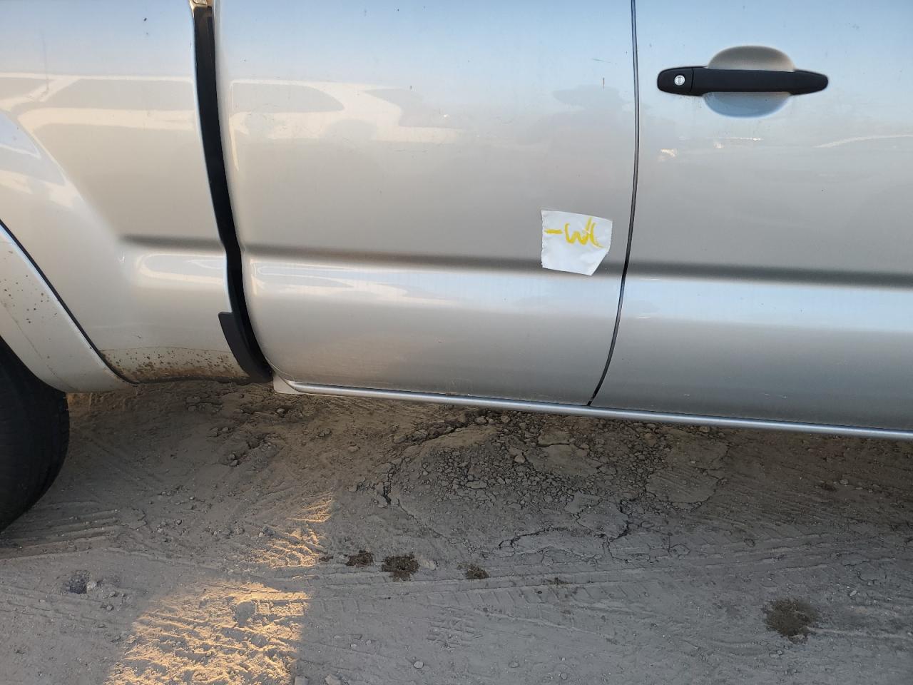 2006 Toyota Tacoma - Image 12