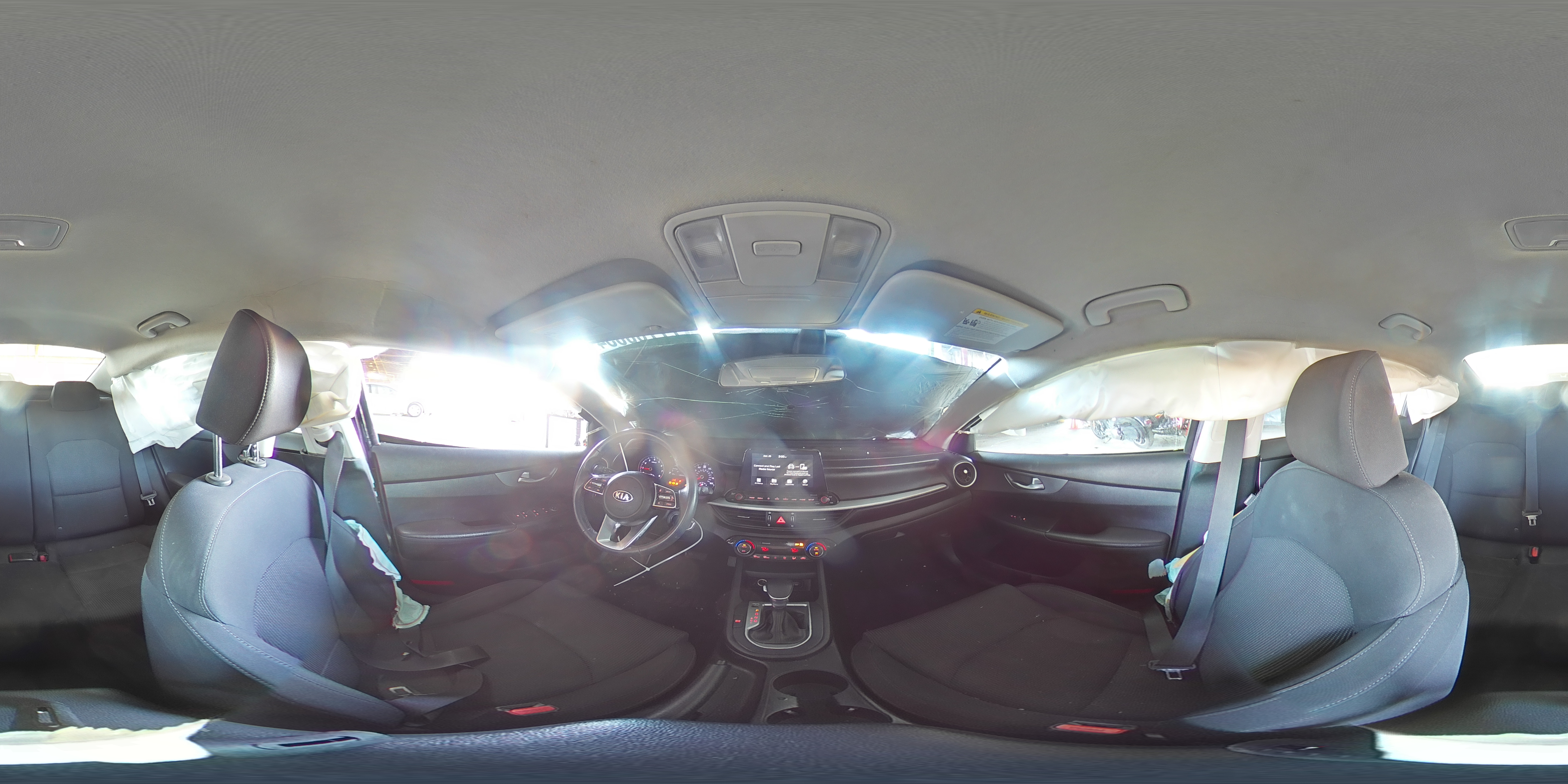 2019 Kia Forte - Image 12