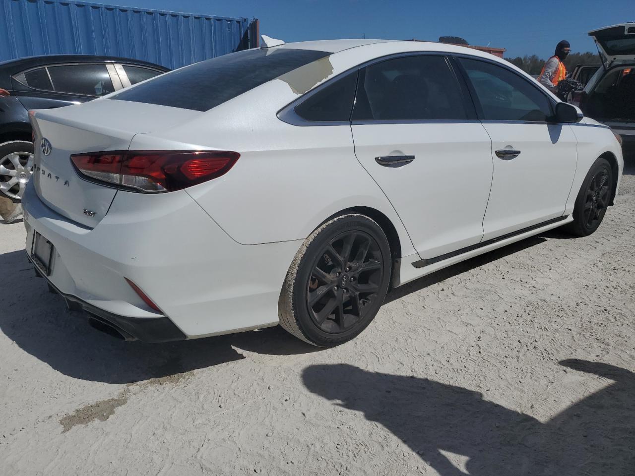2018 Hyundai Sonata - Image 3