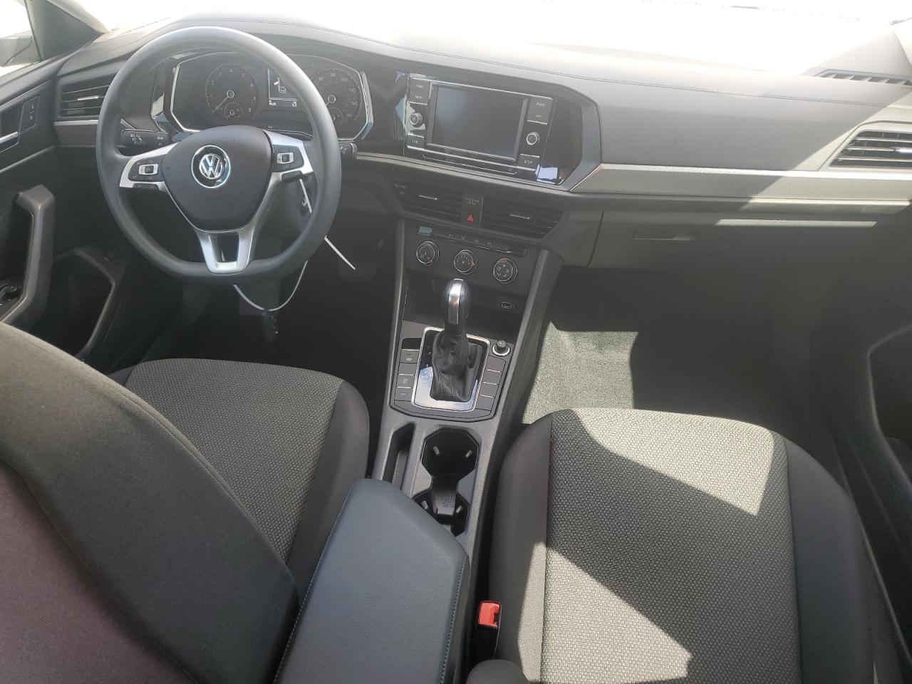 2019 Volkswagen Jetta - Image 8