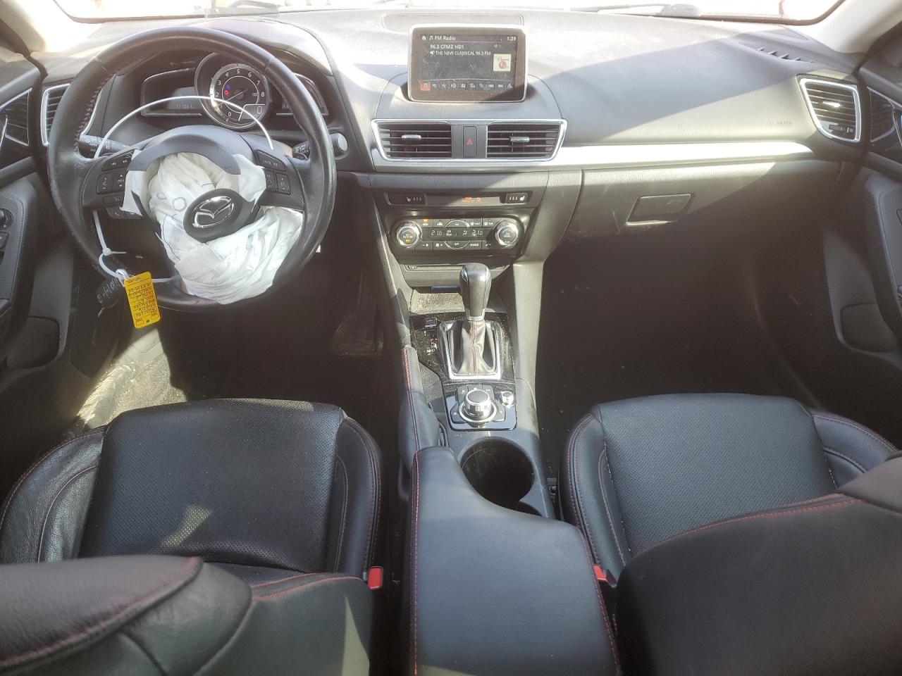 2016 Mazda 3 - Image 8