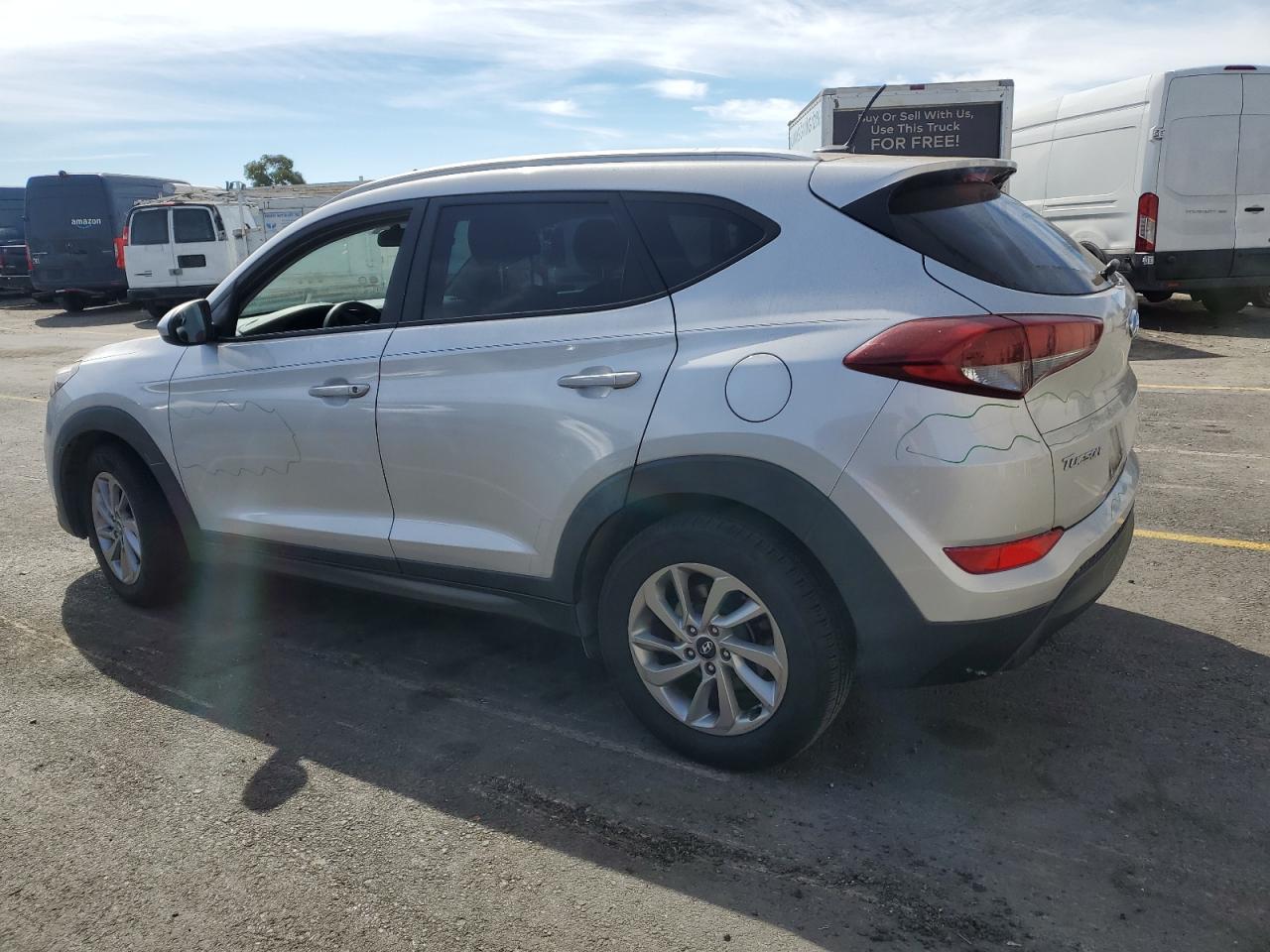 2016 Hyundai Tucson Limited VIN: KM8J33A49GU080010 Lot: 75235344