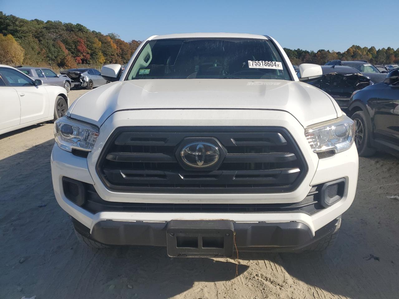 2018 Toyota Tacoma - Image 5