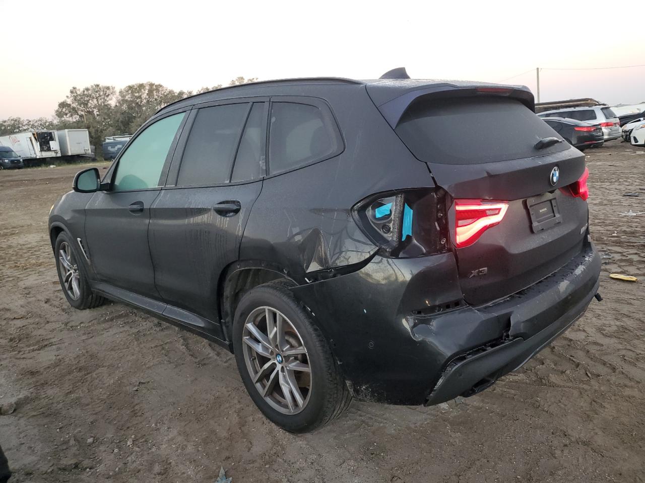 VIN 5UXTS3C51J0Z01183 2018 BMW X3 no.2