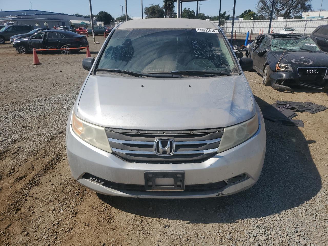 2011 Honda Odyssey - Image 5
