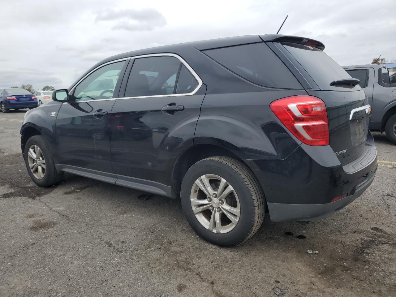 2GNALBEK7H1530717 2017 CHEVROLET EQUINOX - Image 2