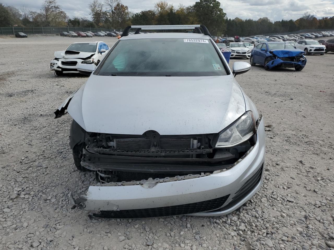 2016 Volkswagen GTI - Image 5
