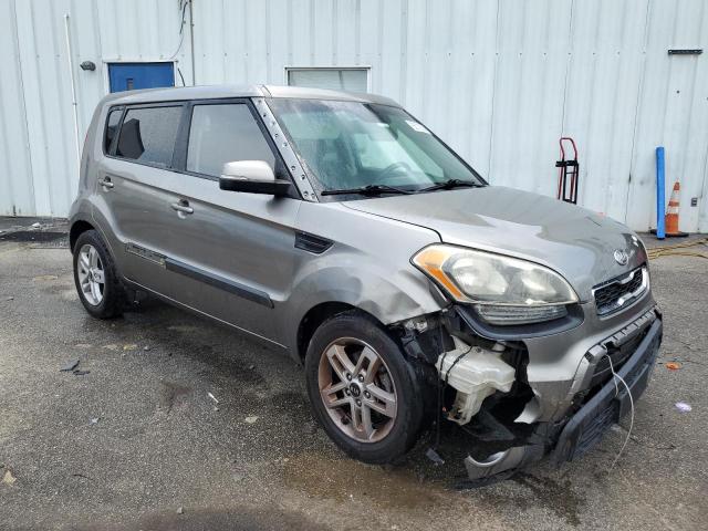 Паркетники KIA SOUL 2012 Сірий