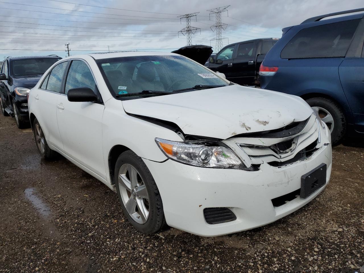 2010 Toyota Camry - Image 4