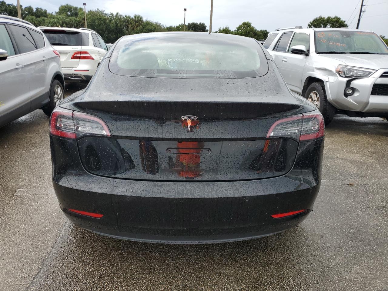 5YJ3E1EA8NF120675 2022 Tesla Model 3