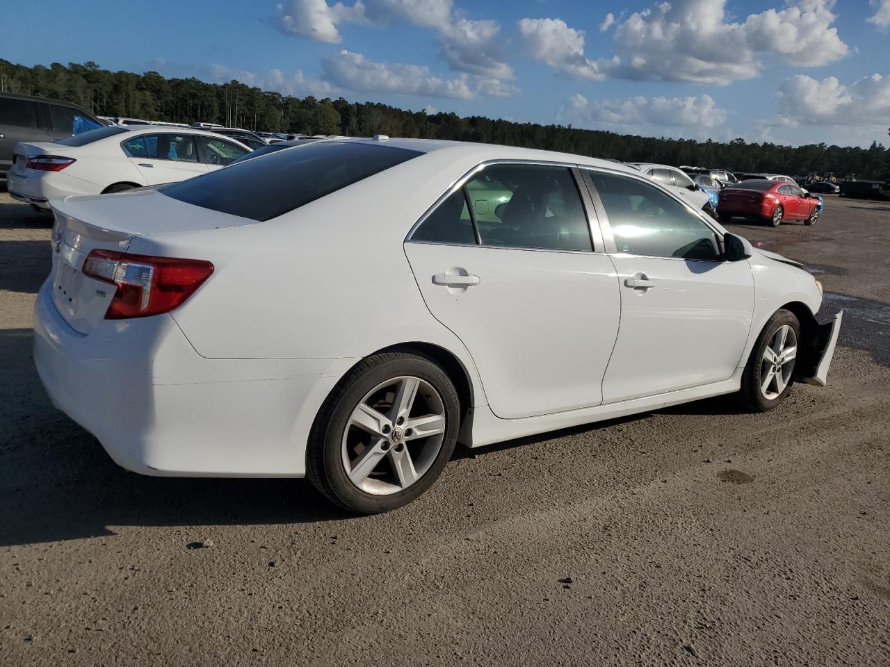 2012 Toyota Camry - Image 3