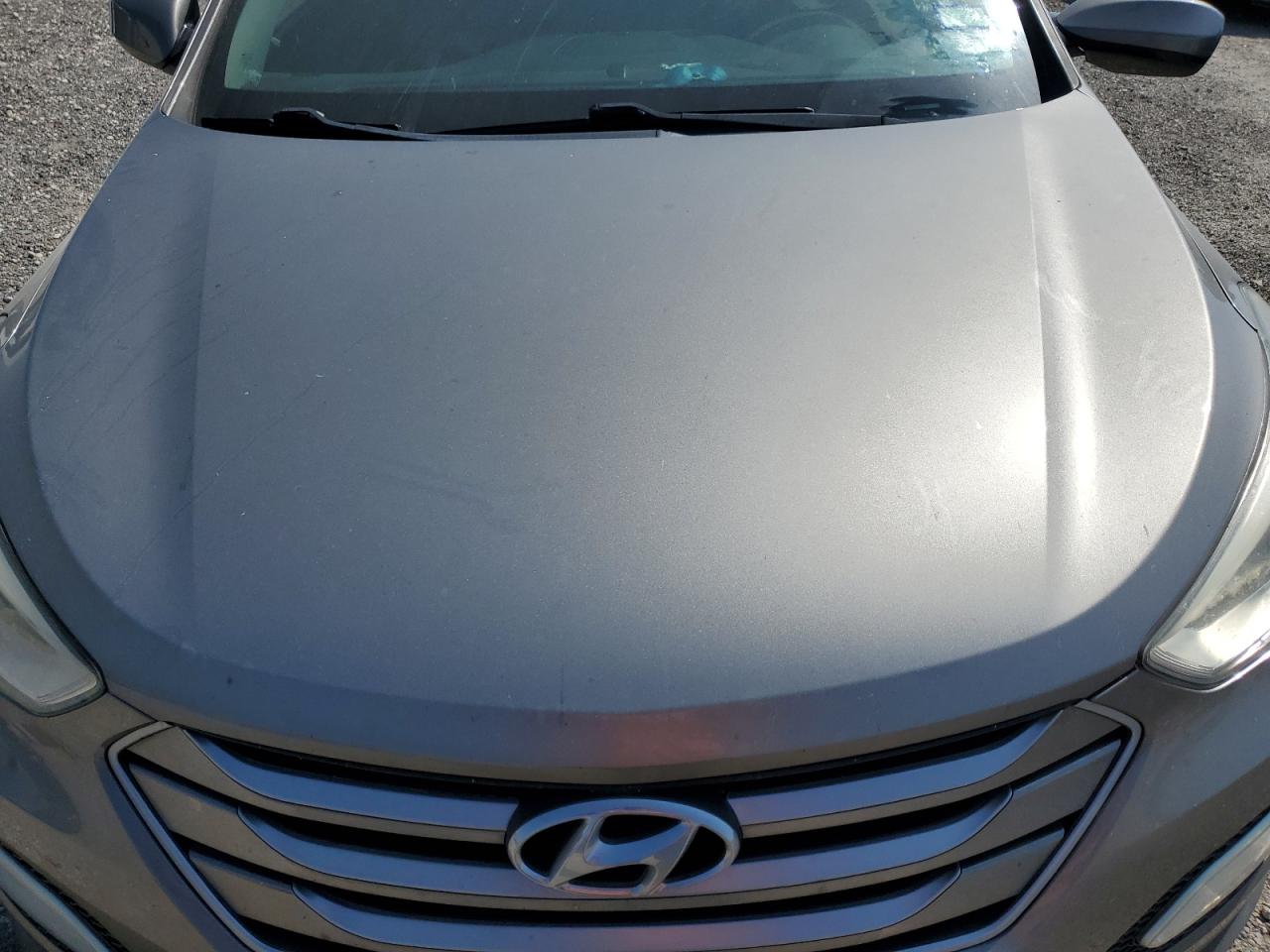 2015 Hyundai Santa Fe - Image 12