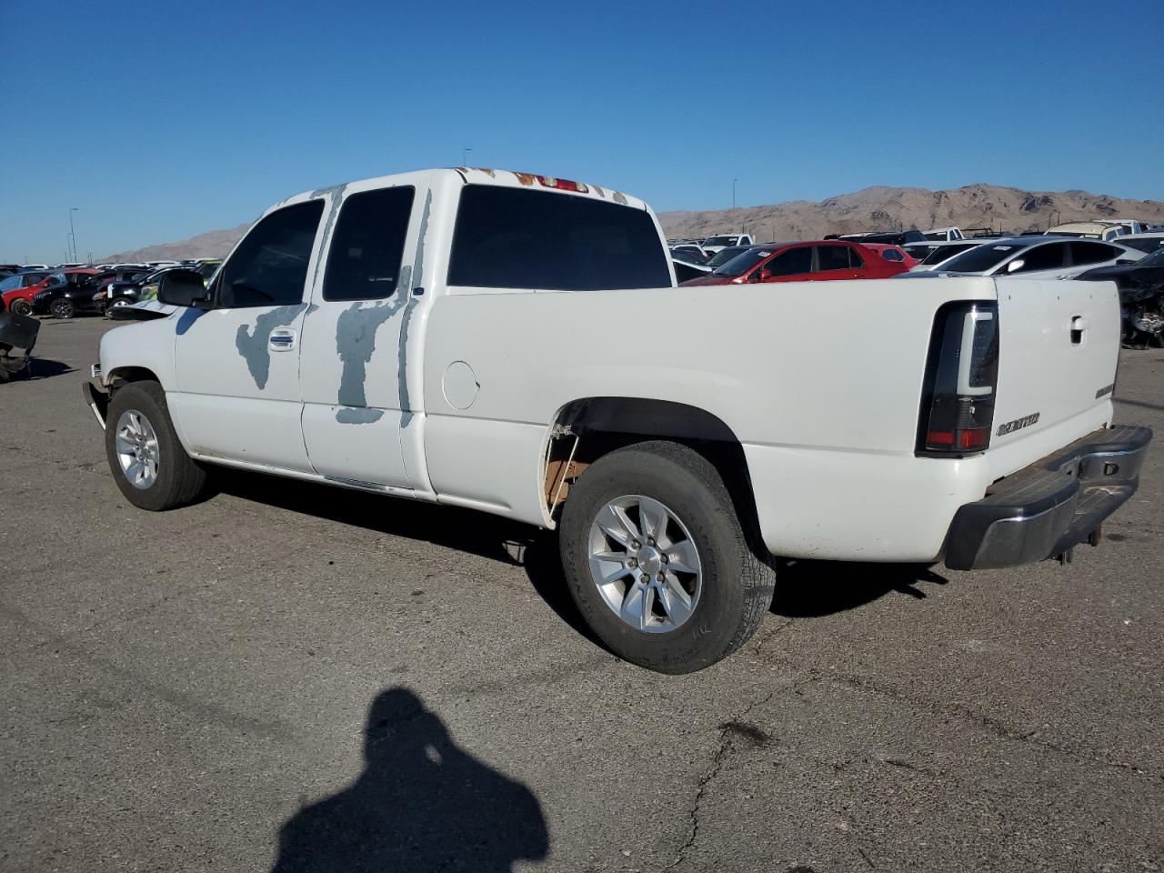 2002 Chevrolet Silverado - Image 2