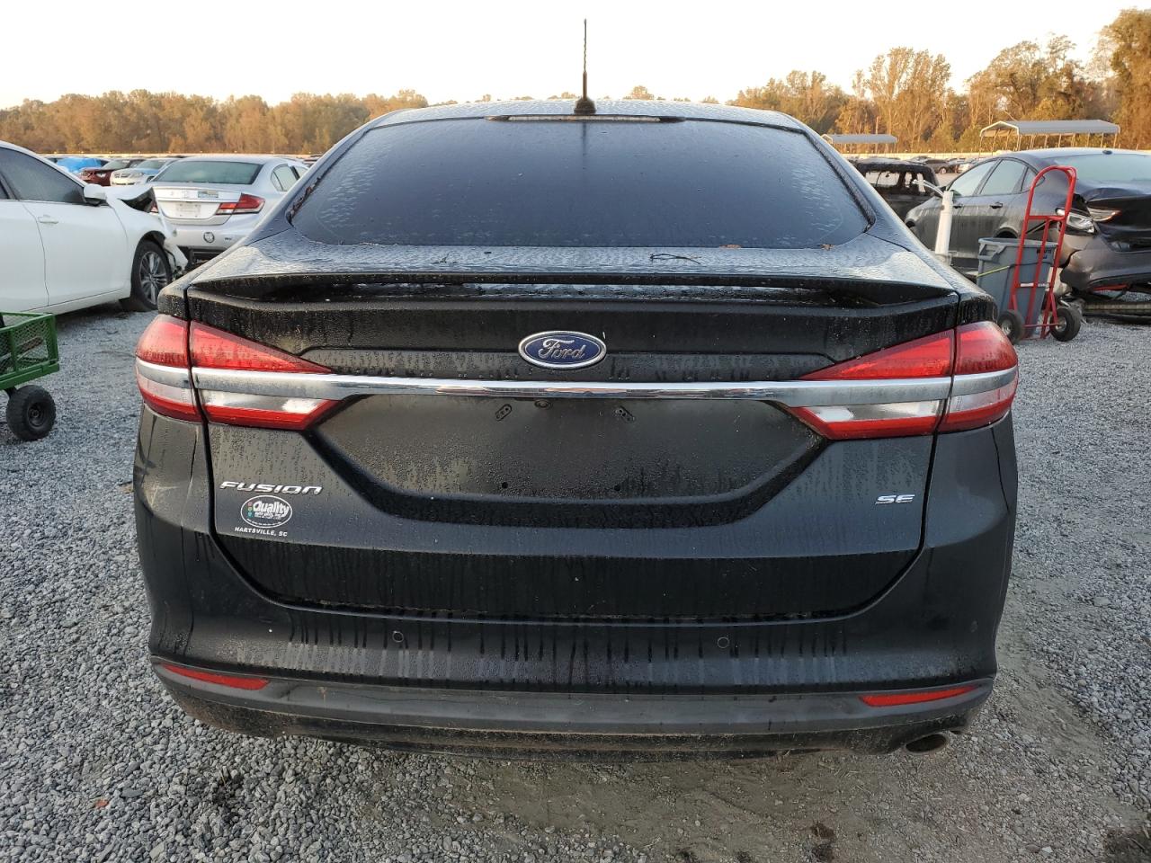 3FA6P0H72JR238687 2018 Ford Fusion Se