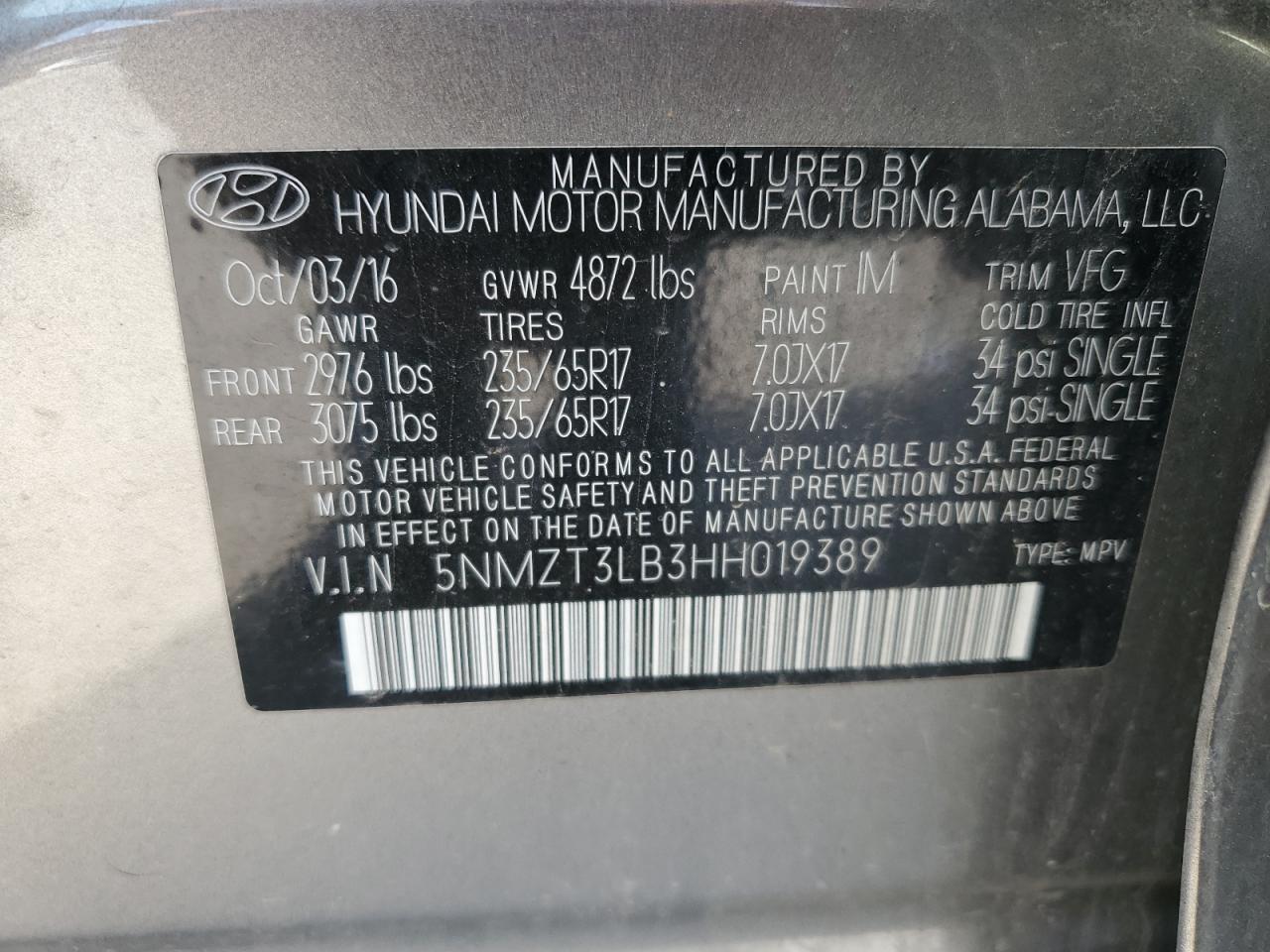 2017 Hyundai Santa Fe - Image 15