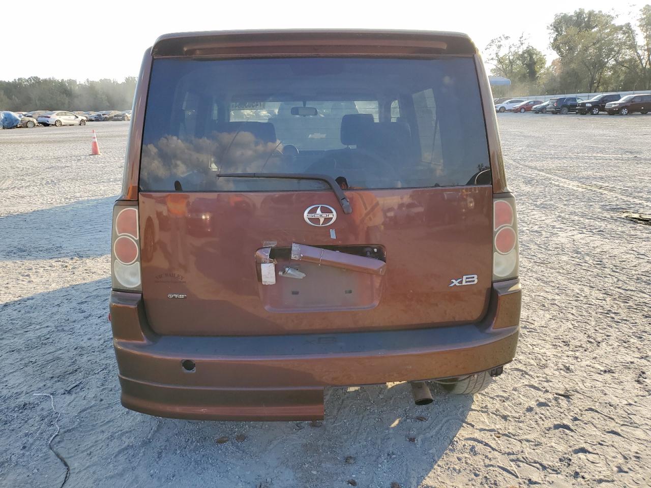 JTLKT324764120224 2006 Toyota Scion Xb