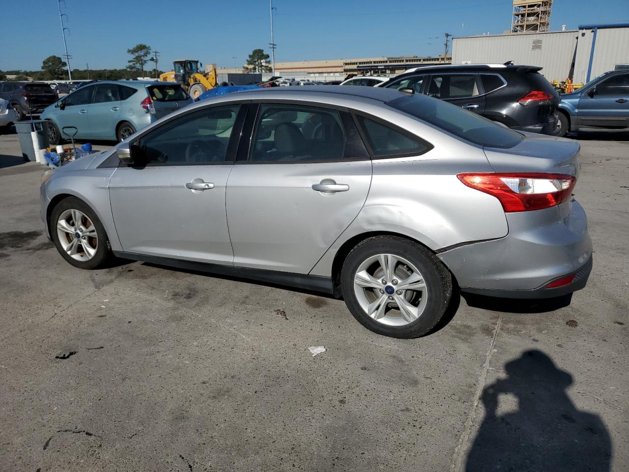 VIN 1FADP3F22EL417963 2014 FORD FOCUS no.2