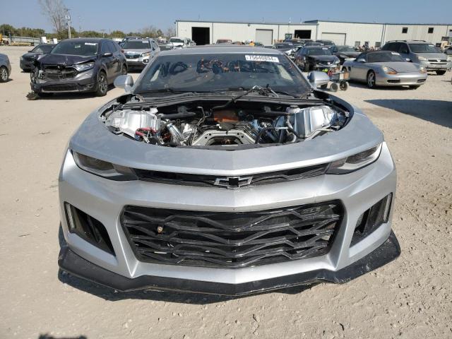  CHEVROLET CAMARO 2018 Srebrny