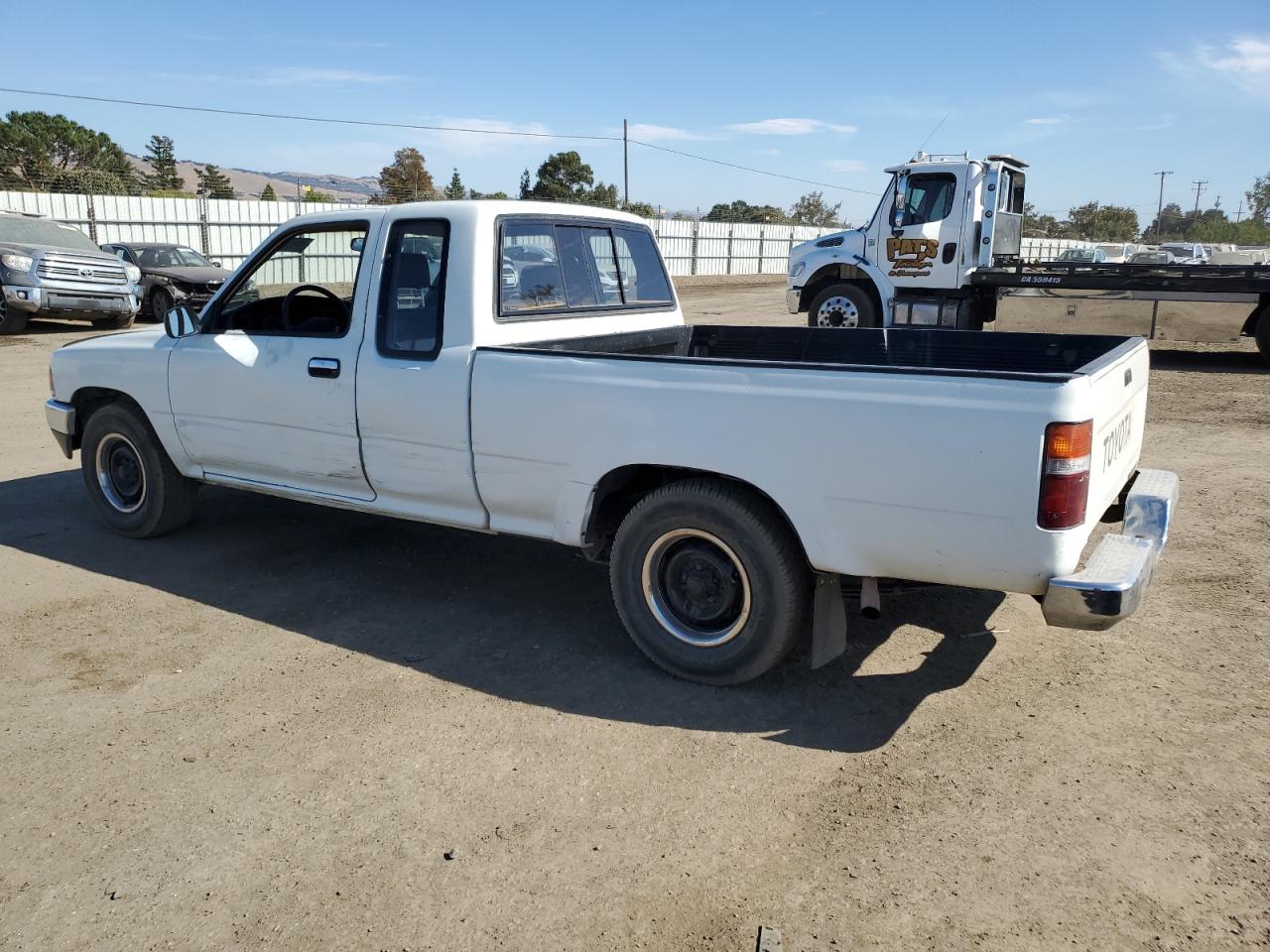 1991 Toyota Pickup - Image 2