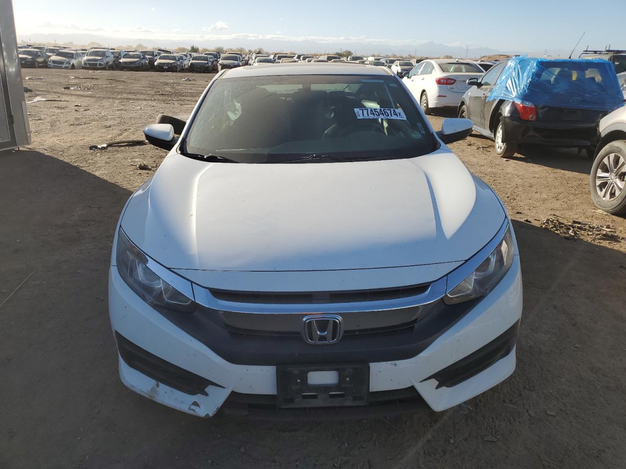 2HGFC4B08GH311902 2016 Honda Civic Lx