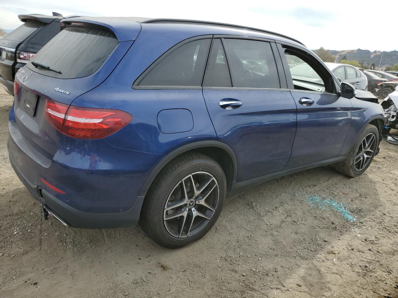 2017 Mercedes-Benz GLC - Image 3