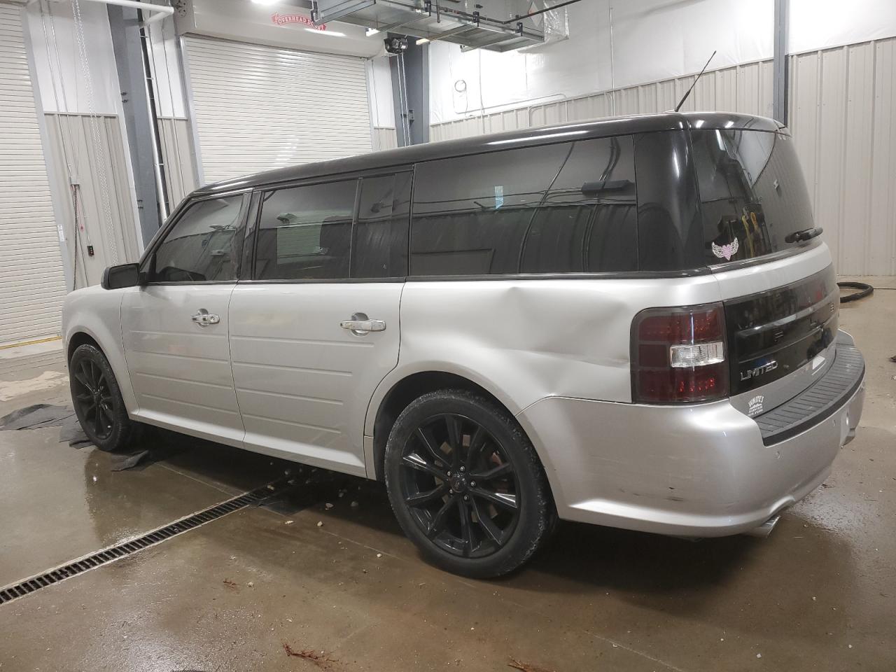 2016 Ford Flex - Image 2