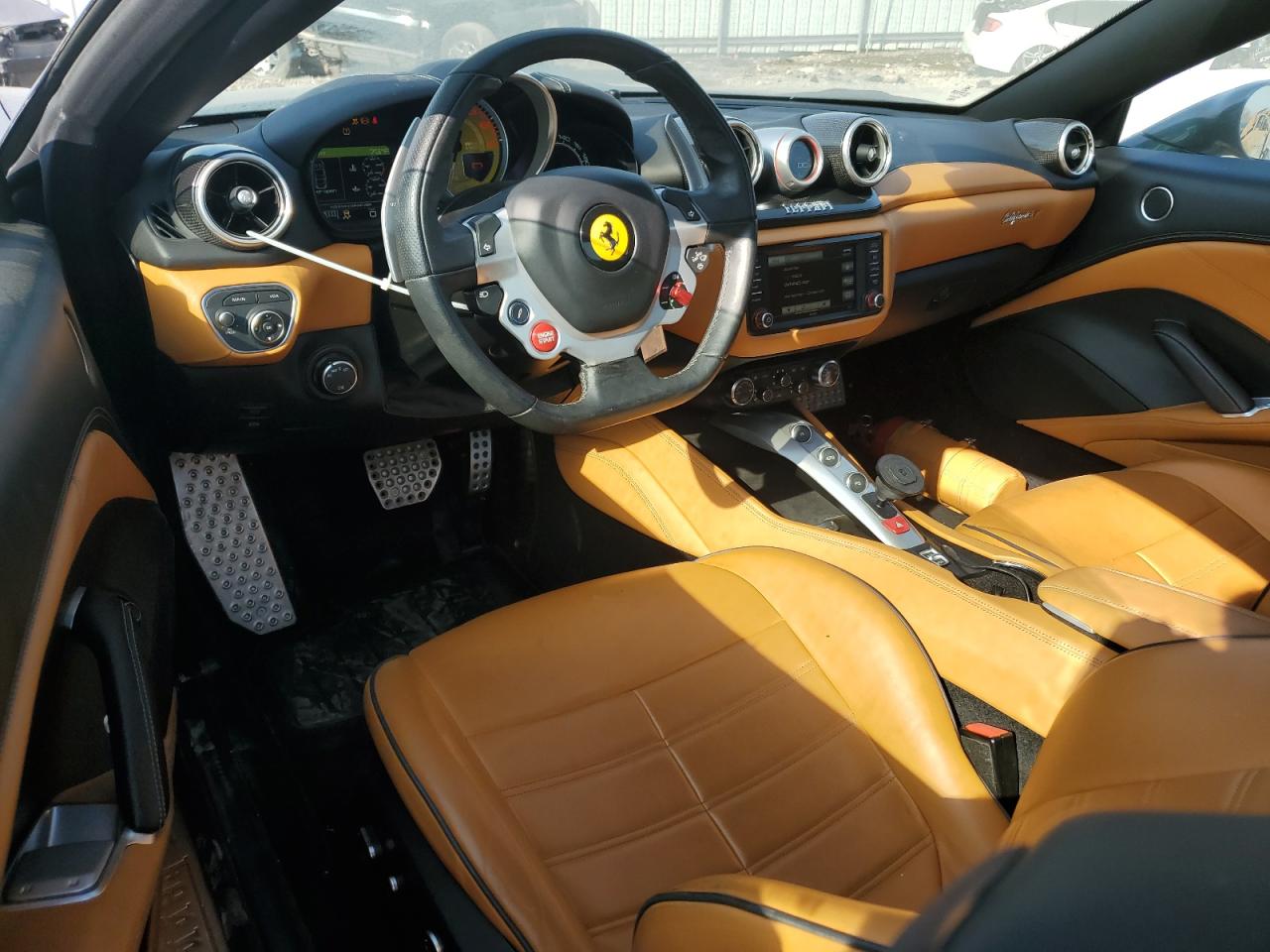 ZFF77XJA2F0211849 2015 Ferrari California T