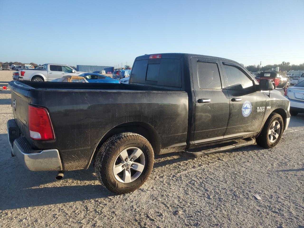 2016 RAM 1500 - Image 3