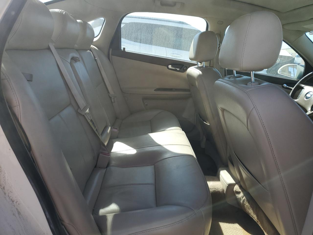 2008 Chevrolet Impala - Image 11