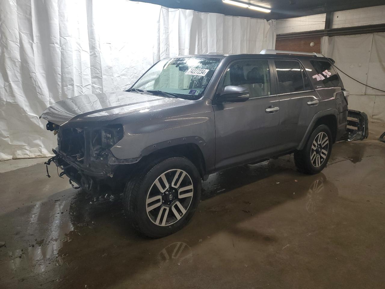 2014 Toyota 4Runner - Image 1