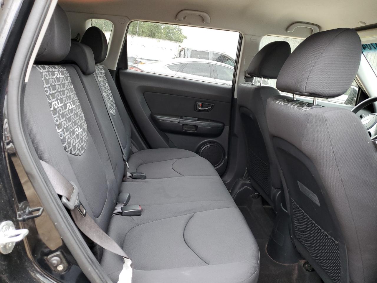 2011 Kia Soul + VIN: KNDJT2A20B7287020 Lot: 75244704