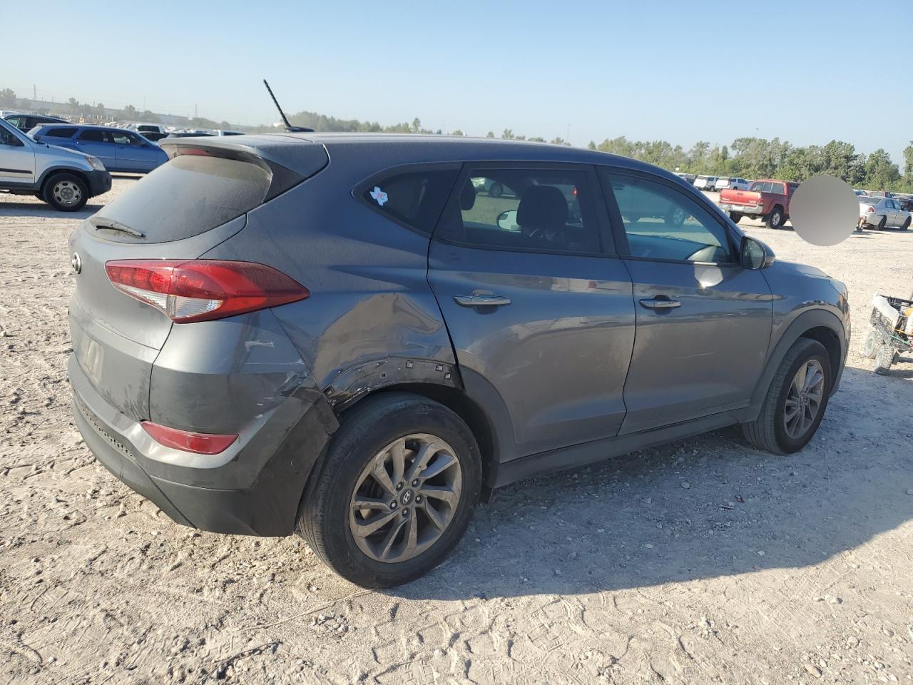 2017 Hyundai Tucson - Image 3