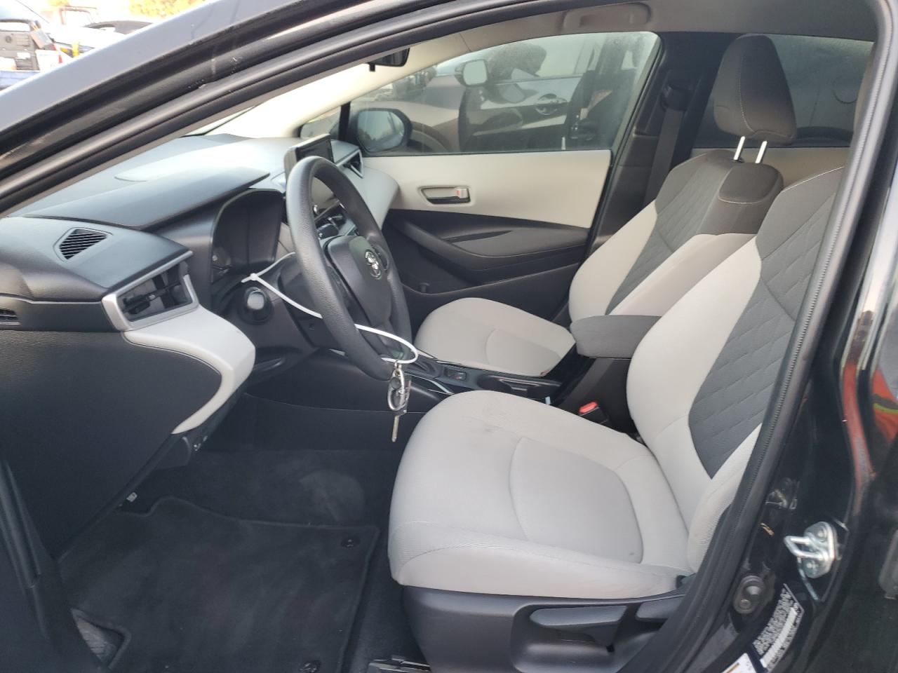2022 Toyota Corolla - Image 7