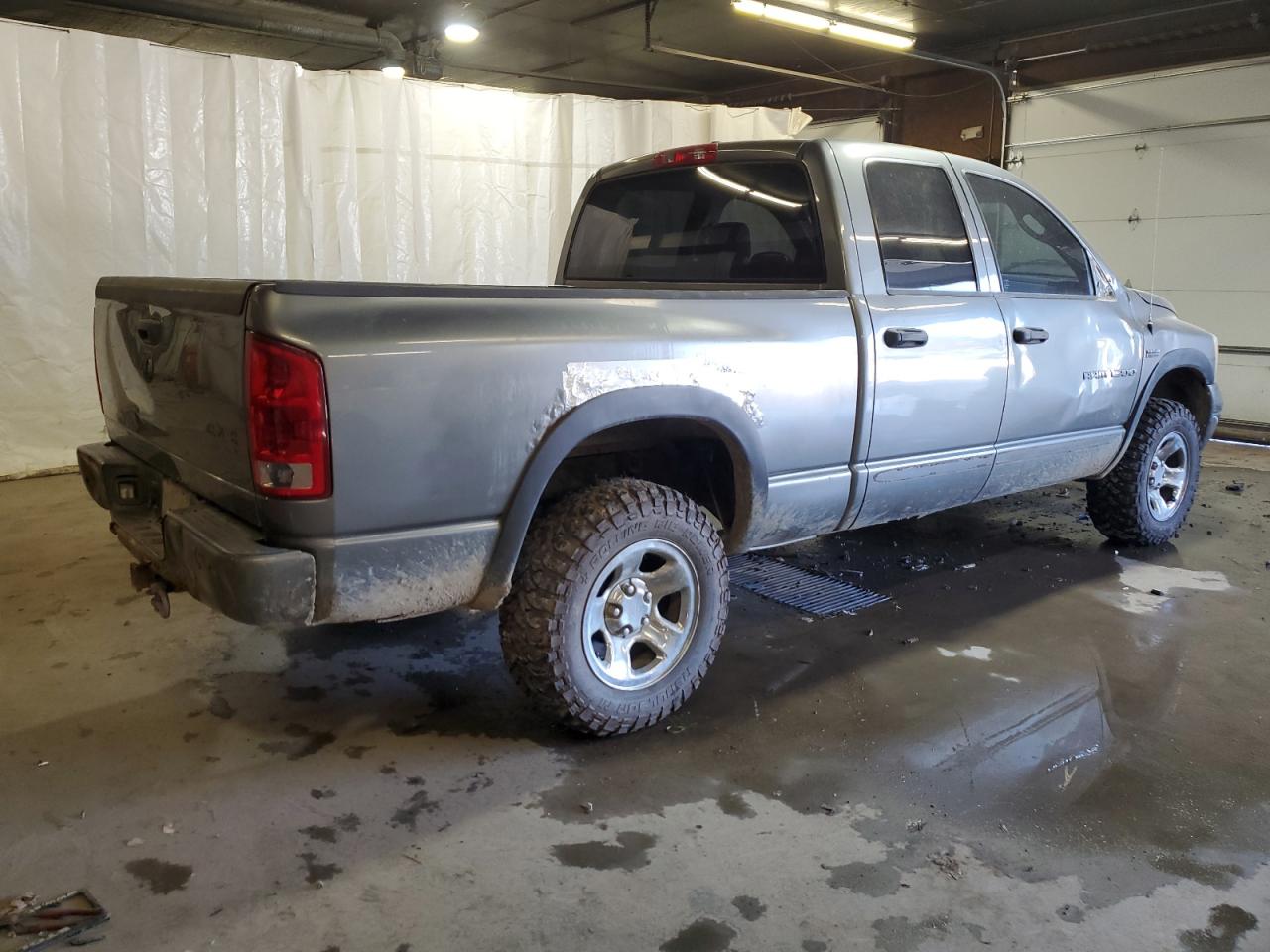 2006 Dodge RAM - Image 3