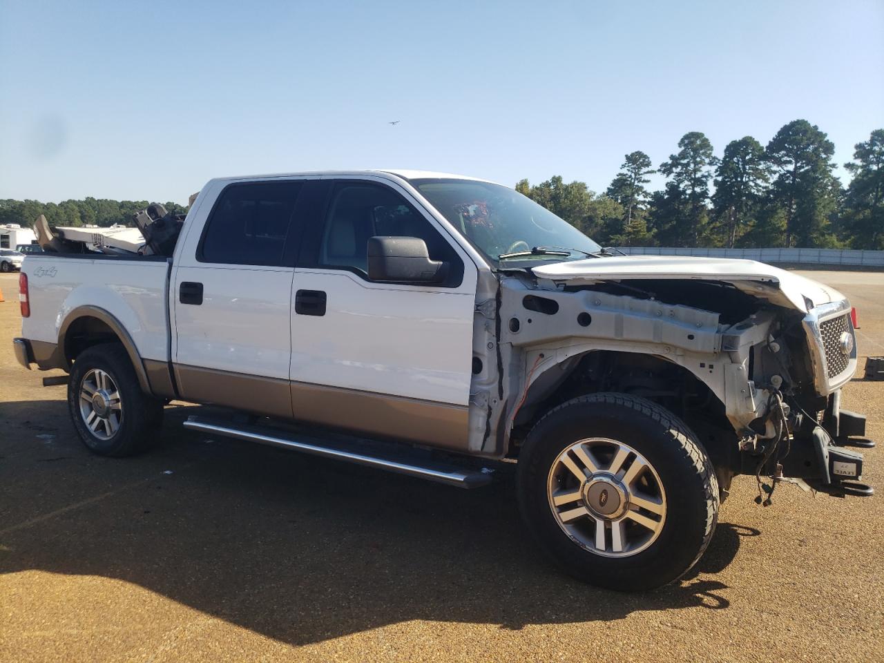2005 Ford F-150 - Image 4