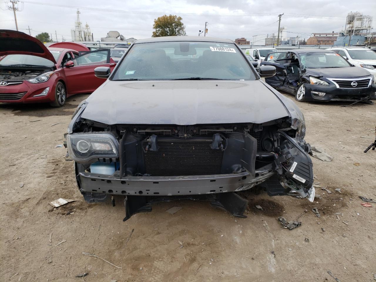 2021 Chrysler 300 - Image 5