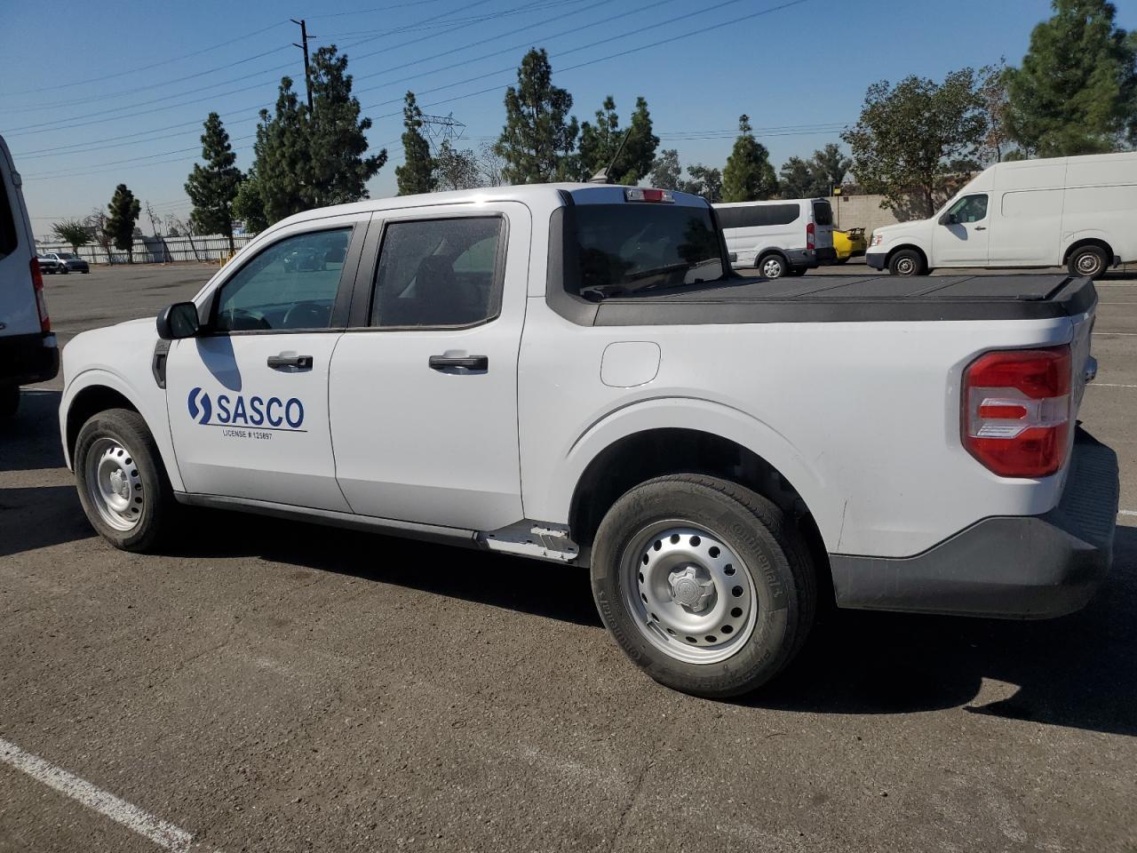 2023 Ford Maverick - Image 2